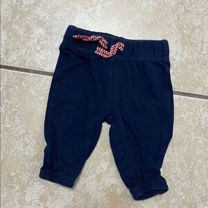 167. carter's sweatpants size newborn